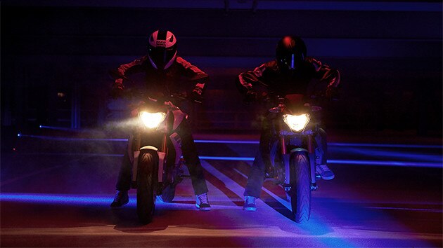 G 310 R Park n Ride Challenge Sarah Lezito und Chris Northover
