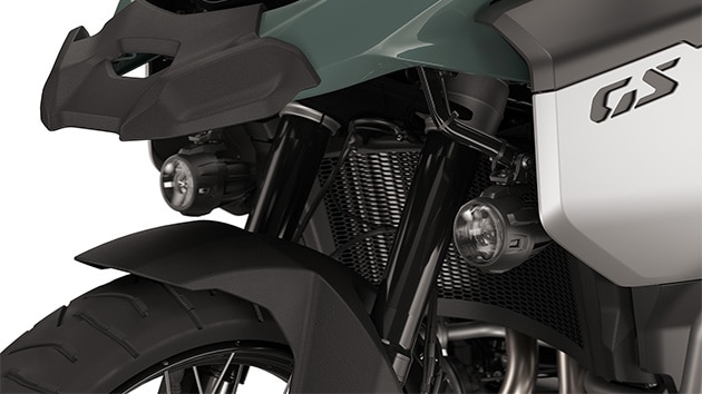 Die Zusatzscheinwerfer der F 900 GS Adventure von BMW Motorrad