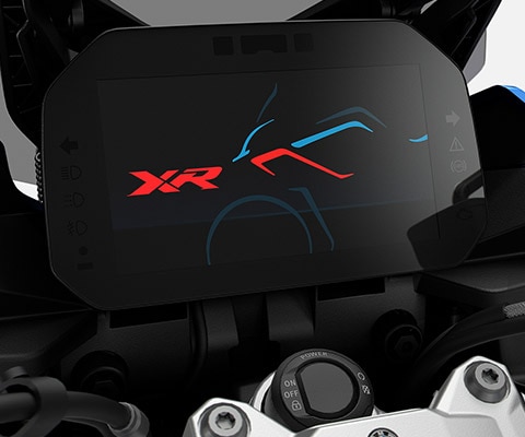 Wir sehen das TFT-Farbdisplay der F 900 XR.