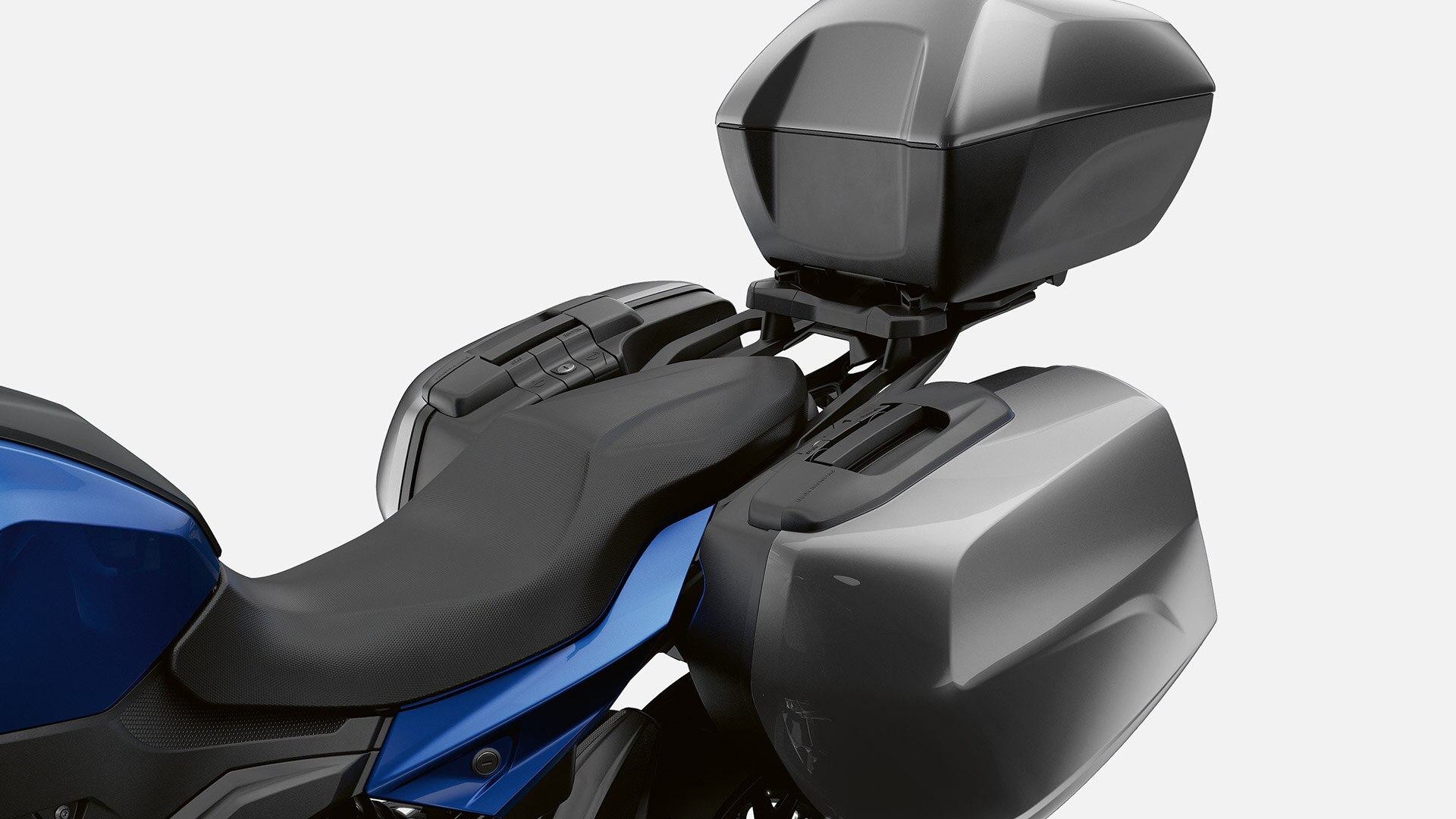 Wir sehen die Stauraummöglichkeiten der F 900 XR.