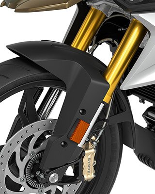 Wir sehen die goldeloxierte Upside-down-Gabel der G 310 GS.