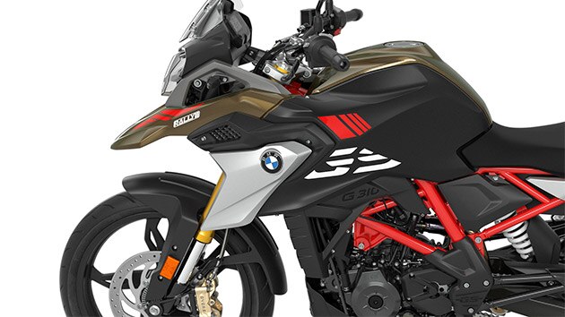 Wir sehen die typische GS-Flyline der G 310 GS.