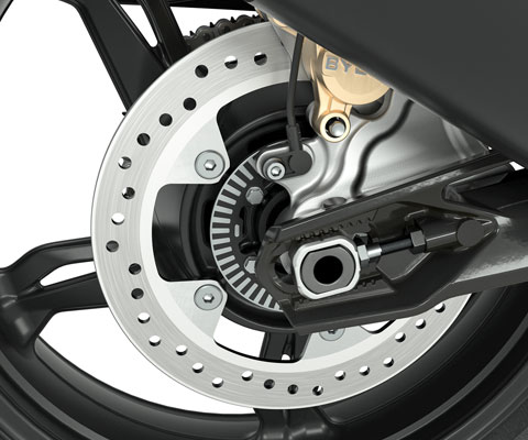 Wir sehen einen Detailausschnitt der schwarzen Felgen der G 310 GS.