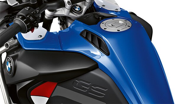 Wir sehen den 30 Liter Tank der R 1250 GS Adventure.