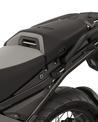 Komfortfahrersitz und Komfortsitz Sozius inklusive Sitzheizung