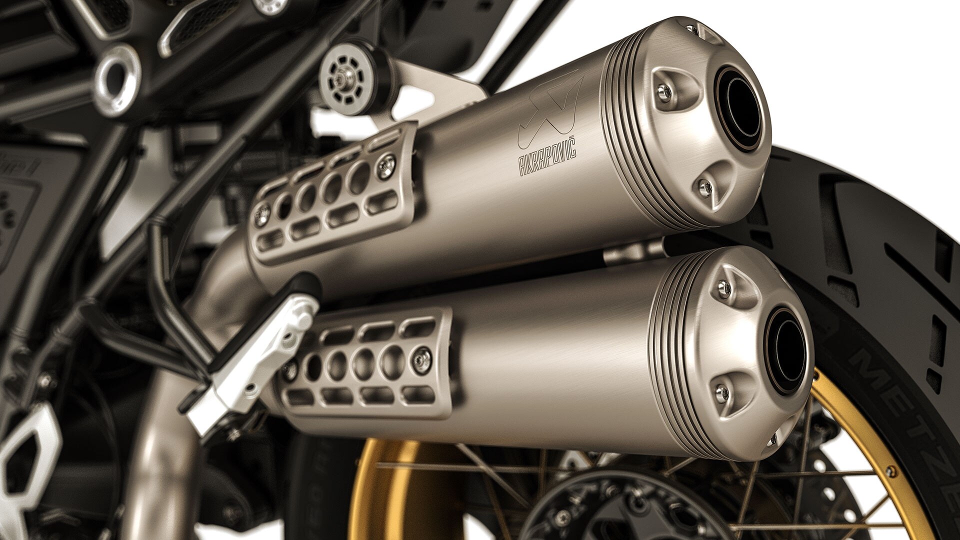 Wir sehen den hochgelegten Auspuff der R nineT Urban G/S.