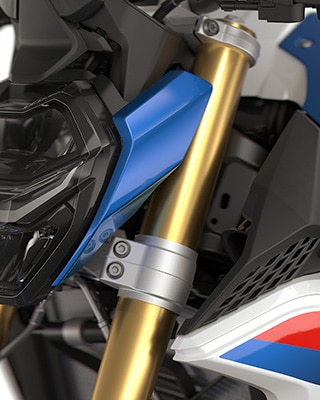 Scheinwerfermaske und -verkleidung der F 900 R von BMW Motorrad