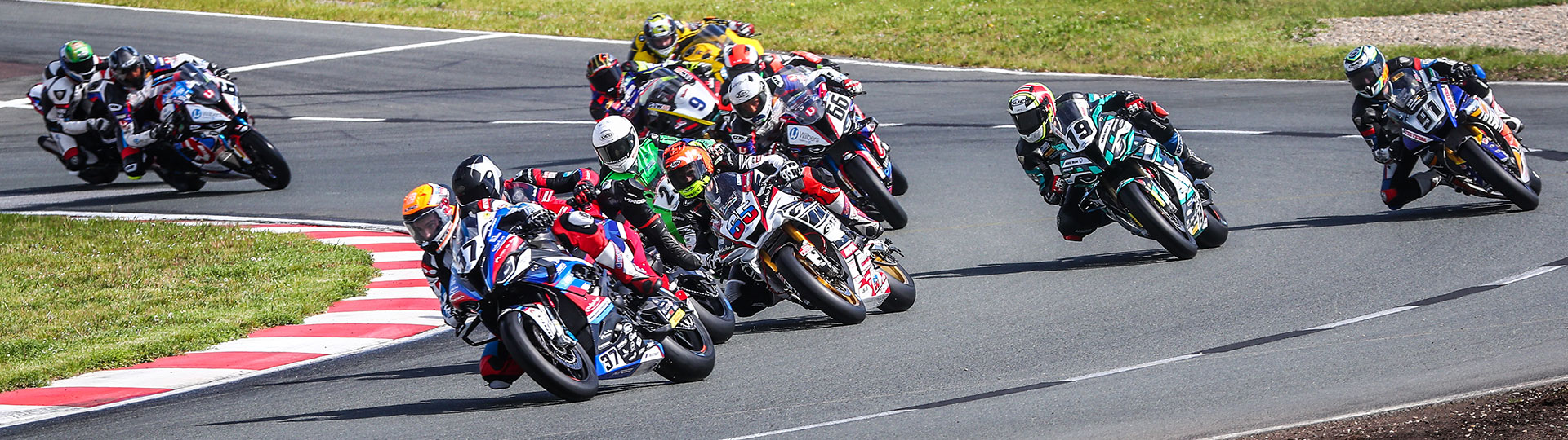 Termine & Strecken IDM | BMW Motorrad